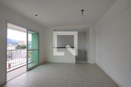 Sala de apartamento para alugar com 2 quartos, 59m² em Taquara, Rio de Janeiro