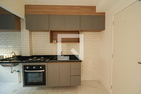 Cozinha e Área de Serviço de apartamento à venda com 2 quartos, 30m² em Vila Pereira Barreto, São Paulo