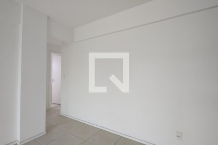 Sala de apartamento para alugar com 2 quartos, 70m² em Taquara, Rio de Janeiro