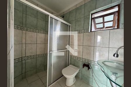 Banheiro da Suíte de casa para alugar com 3 quartos, 200m² em Jardim Dayaquinha, Osasco