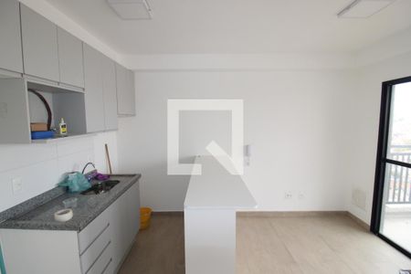 Sala / Cozinha de apartamento à venda com 1 quarto, 30m² em Parada Inglesa, São Paulo