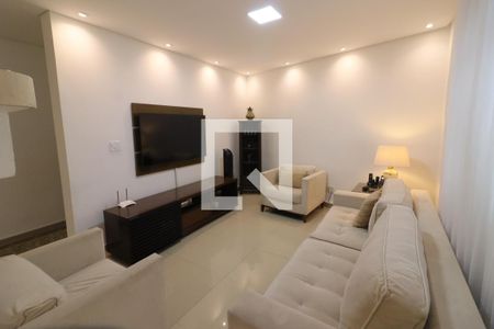 Sala de casa para alugar com 4 quartos, 175m² em Jardim das Flores, Osasco