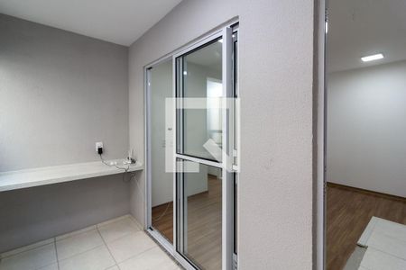 Varanda e Área de Serviço de apartamento para alugar com 2 quartos, 42m² em Jurubatuba, São Paulo