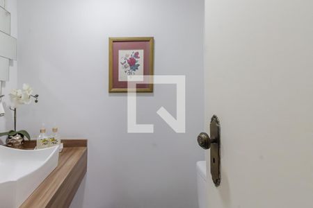 Lavabo de apartamento à venda com 3 quartos, 110m² em Vila Uberabinha, São Paulo