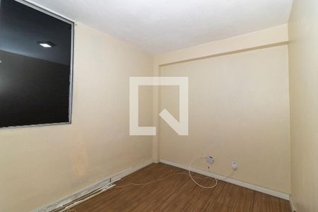 Quarto 1 de apartamento para alugar com 2 quartos, 55m² em Realengo, Rio de Janeiro