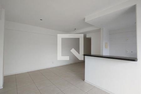 Sala de apartamento à venda com 2 quartos, 60m² em Taquara, Rio de Janeiro