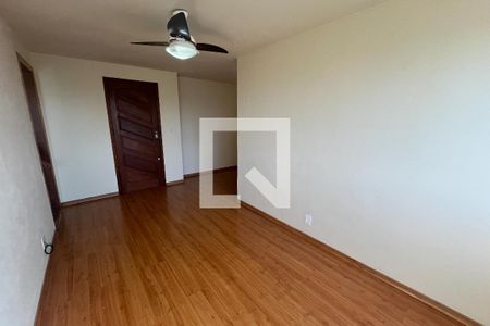Sala de apartamento para alugar com 2 quartos, 48m² em Colégio, Rio de Janeiro