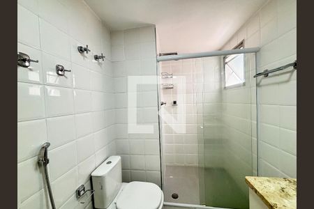 Banheiro de apartamento para alugar com 1 quarto, 50m² em Indianópolis, São Paulo