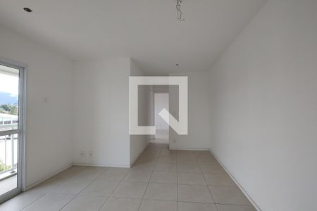 Apartamento para alugar com 2 quartos, 59m² em Taquara, Rio de Janeiro