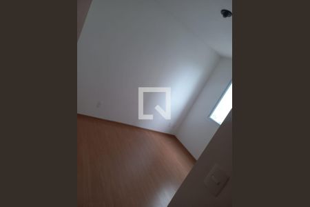 Quarto de apartamento para alugar com 2 quartos, 44m² em Vila Satúrnia, Campinas