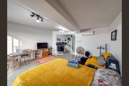 Kitnet/Studio para alugar com 1 quarto, 40m² em Centro, Rio de Janeiro