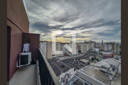 Kitnet/Studio para alugar com 1 quarto, 40m² em Centro, Rio de Janeiro
