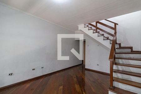 Sala de casa para alugar com 2 quartos, 121m² em Vila Buenos Aires, São Paulo