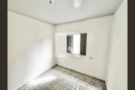 Quarto 2 de casa para alugar com 2 quartos, 95m² em Vila Bandeirantes, São Paulo