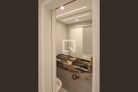 Lavabo de casa à venda com 3 quartos, 95m² em Vila Medeiros, São Paulo