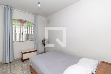 Quarto 2 de casa para alugar com 3 quartos, 280m² em Santa Terezinha, Belo Horizonte