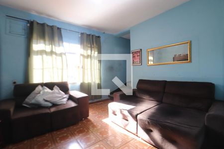 Casa à venda com 3 quartos, 120m² em Vila Ema, São Paulo