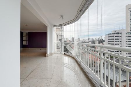 Sala - Varanda de apartamento para alugar com 3 quartos, 166m² em Liberdade, São Paulo