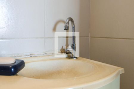 Banheiro da Suíte 1 de casa à venda com 2 quartos, 150m² em Jardim Tres Irmaos, Taboão da Serra