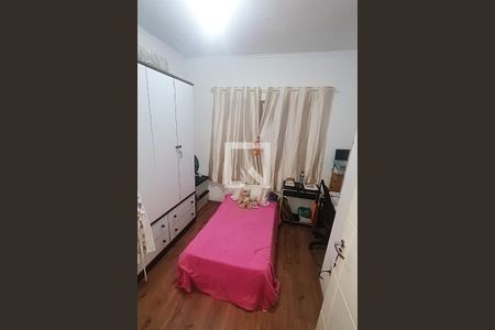 Quarto 2 de casa à venda com 3 quartos, 190m² em Vila Carrão, São Paulo