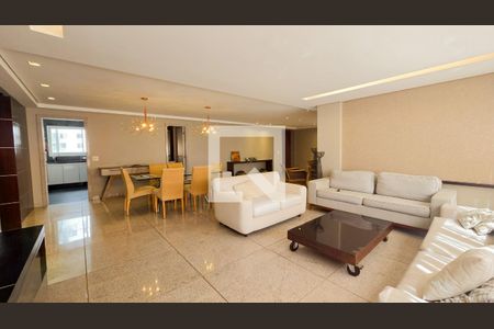 Apartamento à venda com 4 quartos, 190m² em Belvedere, Belo Horizonte