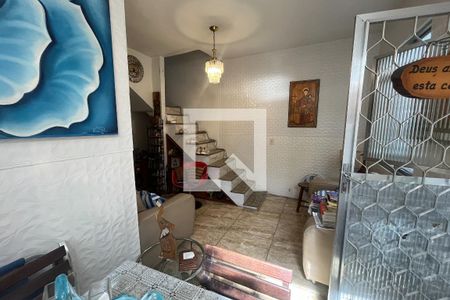 Casa à venda com 3 quartos, 60m² em Olaria, Rio de Janeiro