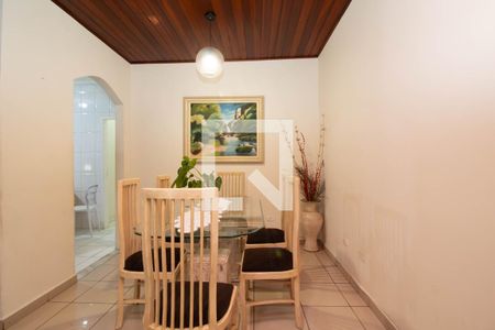 Casa para alugar com 4 quartos, 250m² em Jardim Maia, Guarulhos