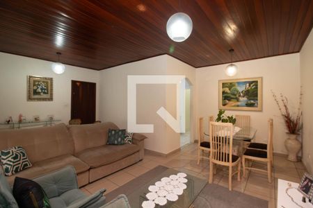Sala de casa para alugar com 4 quartos, 250m² em Jardim Maia, Guarulhos