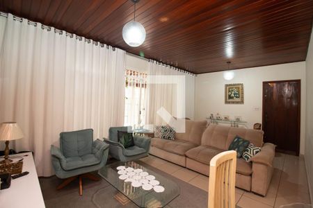 Sala de casa para alugar com 4 quartos, 250m² em Jardim Maia, Guarulhos