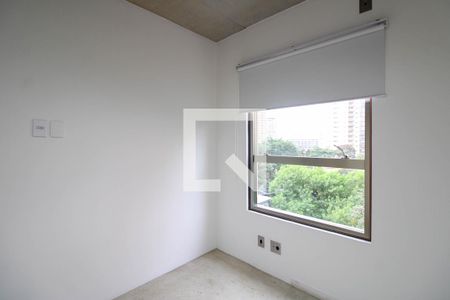 Quarto 1 de apartamento para alugar com 2 quartos, 70m² em Panamby, São Paulo