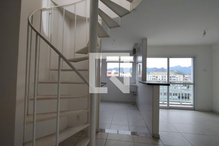 Sala de apartamento para alugar com 2 quartos, 95m² em Taquara, Rio de Janeiro