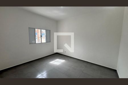 Quarto 1 de casa para alugar com 2 quartos, 175m² em Vila Humaita, Santo André