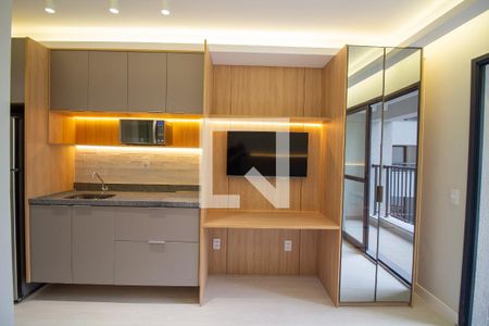 Sala / Quarto - Studio de kitnet/studio para alugar com 1 quarto, 27m² em Vila Cordeiro, São Paulo