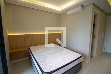 Sala / Quarto - Studio de kitnet/studio para alugar com 1 quarto, 27m² em Vila Cordeiro, São Paulo