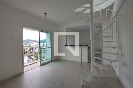 Sala de apartamento para alugar com 2 quartos, 61m² em Taquara, Rio de Janeiro
