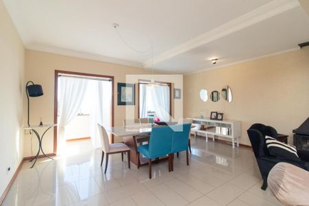 Sala de casa para alugar com 3 quartos, 331m² em Teresópolis, Porto Alegre