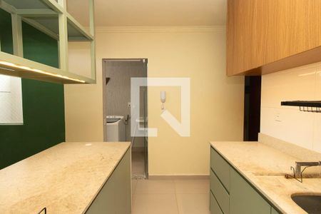 Cozinha de apartamento para alugar com 2 quartos, 43m² em Vila Mazzei, São Paulo