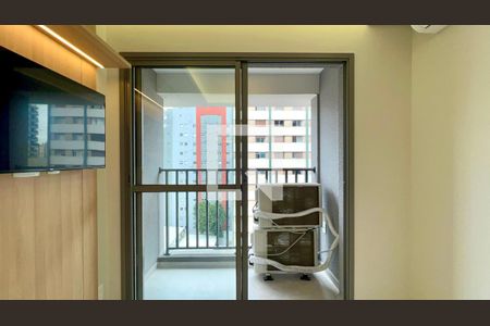 Varanda de kitnet/studio para alugar com 1 quarto, 27m² em Pinheiros, São Paulo