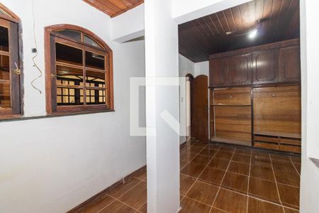 Casa para alugar com 3 quartos, 180m² em Padre Miguel, Rio de Janeiro