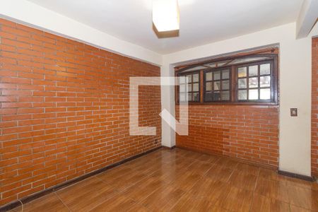 Casa para alugar com 3 quartos, 180m² em Padre Miguel, Rio de Janeiro