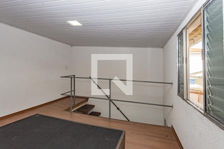 Sala/Quarto de casa para alugar com 1 quarto, 28m² em Bosque da Saúde, São Paulo