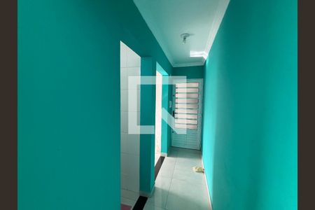 Corredor de apartamento para alugar com 2 quartos, 62m² em Jardim Fanganiello, Ferraz de Vasconcelos