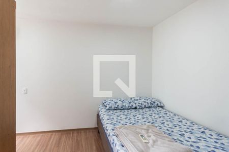 Quarto 1 de apartamento para alugar com 2 quartos, 50m² em Santo Cristo, Rio de Janeiro