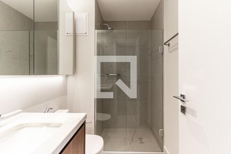 Banheiro de apartamento para alugar com 1 quarto, 36m² em Santa Cecilia, São Paulo