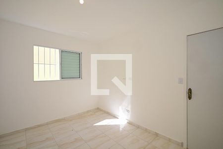 Quarto de casa para alugar com 1 quarto, 32m² em Vila Pirajussara, São Paulo