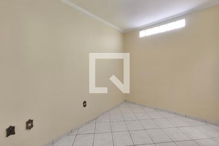 Quarto 2 de casa para alugar com 3 quartos, 90m² em Jardim das Bandeiras, Campinas
