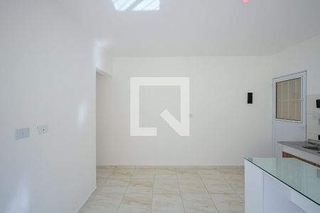 Sala/cozinha de casa para alugar com 1 quarto, 32m² em Vila Pirajussara, São Paulo