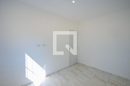 Quarto de casa para alugar com 1 quarto, 32m² em Vila Pirajussara, São Paulo