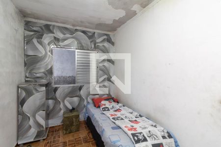 Quarto 1 de casa para alugar com 6 quartos, 246m² em Conjunto Habitacional Castro Alves, São Paulo