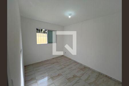 Quarto de casa para alugar com 1 quarto, 32m² em Vila Pirajussara, São Paulo